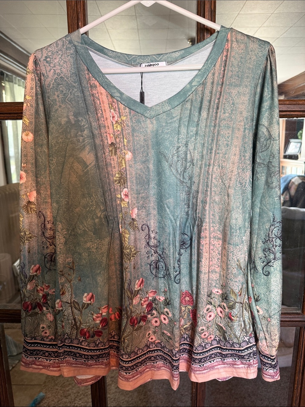 Zeagoo Teal Floral Damask V-Neck Pleated Long Sleeve Blouse NWT Medium Nouveau